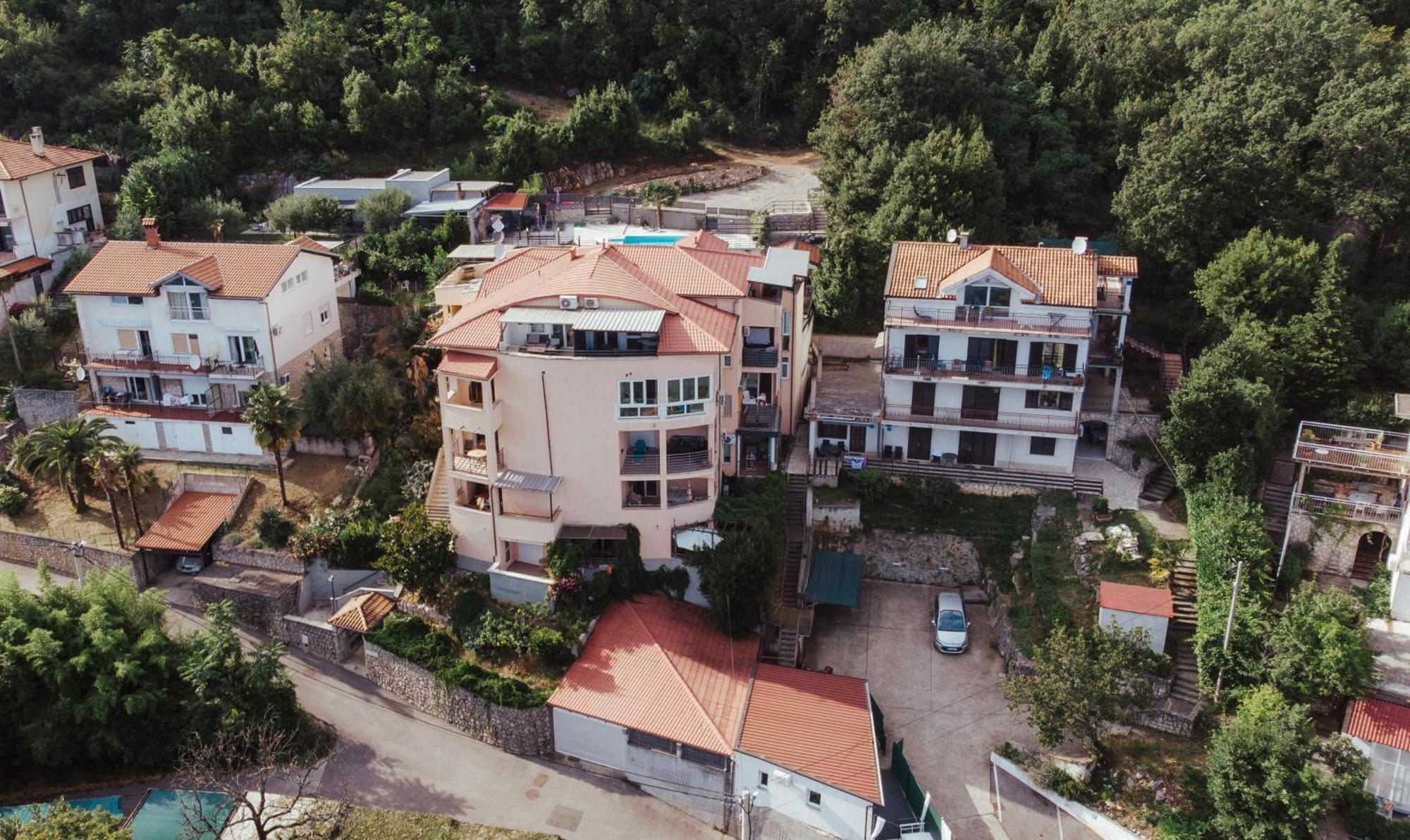 Apartmani Jelena Opatija Ngoại thất bức ảnh